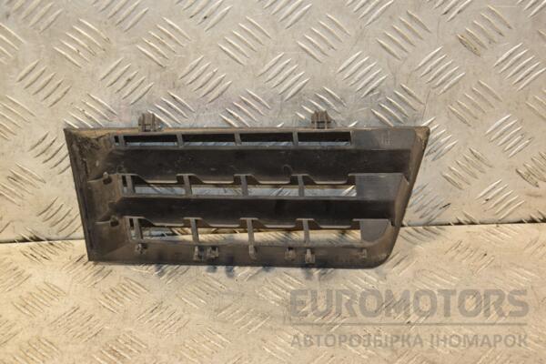 Решетка радиатора левая -06 Renault Megane (II) 2003-2009 8200114156 427816 - 2