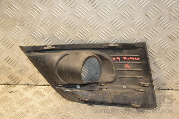 Накладка бампера під ВТФ права Citroen C4 Picasso 2007-2014 9680404077 427824 - 2