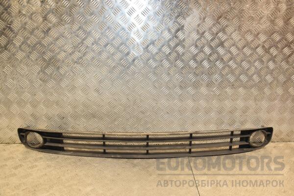 Решетка переднего бампера центральная -06 Renault Scenic (II) 2003-2009 8200140331 427890 euromotors.com.ua