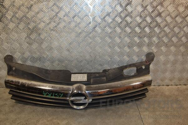 Решетка радиатора -06 (дефект) Opel Astra (H) 2004-2010 13241961 427956 euromotors.com.ua