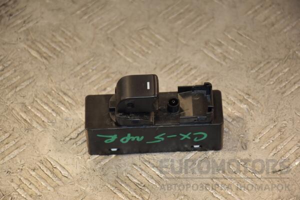 Кнопка стеклоподъемника передняя правая Mazda CX-5 2012 KD4566370 428093 euromotors.com.ua