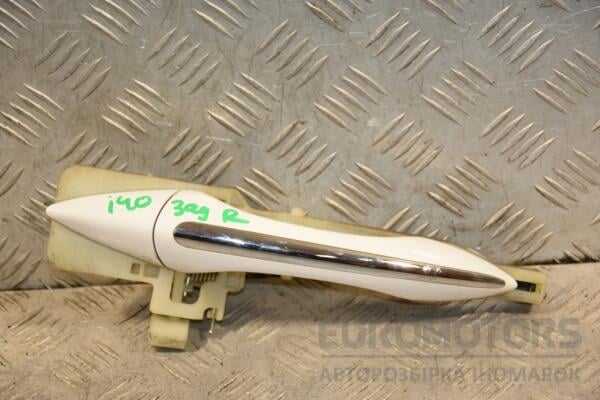 Ручка двери наружная задняя правая Hyundai i40 2011 428408 euromotors.com.ua
