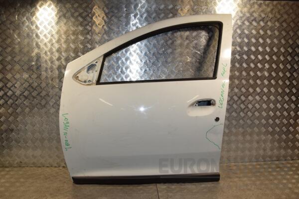 Двері передні ліві (дефект) Dacia Logan 2014 801016752R 428794 euromotors.com.ua