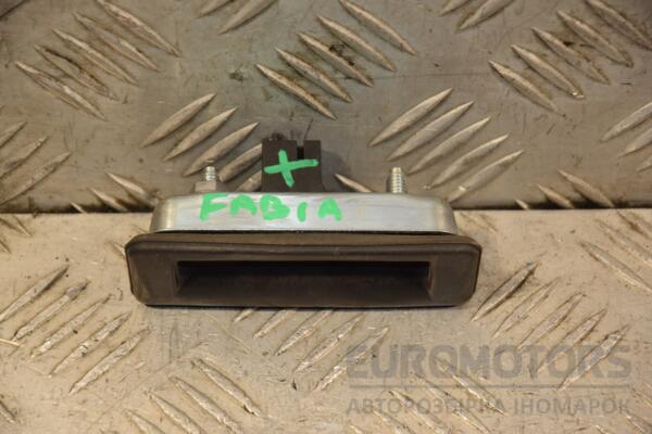 Кнопка відкриття кришки багажника зовнішня Skoda Fabia 2007-2014 5J0827566E 428889 euromotors.com.ua