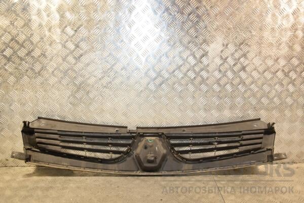 Решетка радиатора 03- (дефект) Renault Master 1998-2010 8200426365 429525 - 2