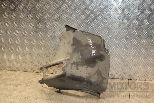Клык бампера задний правый Mercedes Sprinter (906) 2006-2017 A9068802371 429537 euromotors.com.ua
