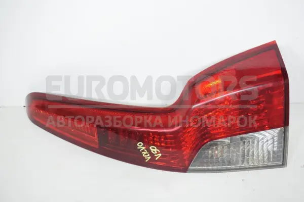 Правый задний фонарь Volvo V50 1.6 D 2004-2012 30744542 it-15777 Дизель euromotors.com.ua