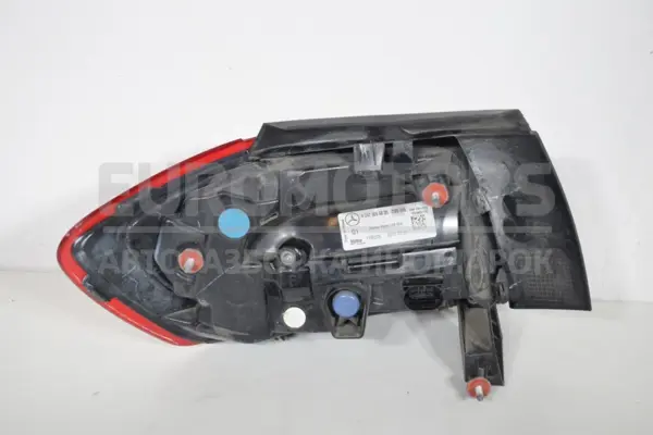 Правый светодиодный задний фонарь Mercedes B-class 2.0cdi (W247) 2019 A2479066600 it-15868 Дизель - 4
