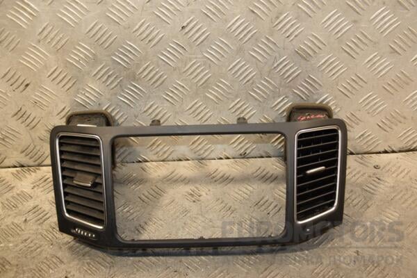 Дефлектор воздушный центральный VW Sharan 2010 7N0858069D 429810 euromotors.com.ua