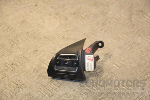 Кнопки руля левые VW Passat (B7) 2010-2014 3C8959537 430103 euromotors.com.ua