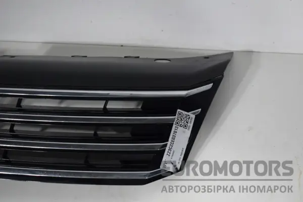 Решітка радіатора VW Passat 2.0 TDI (B7) 2010-2014 3AA853651 it-15971 Дизель - 2