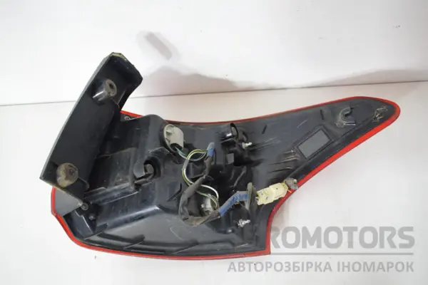 Лівий світлодіодний задній ліхтар Mitsubishi Outlander 2.2tdi 2012 it-16007 Дизель - 2