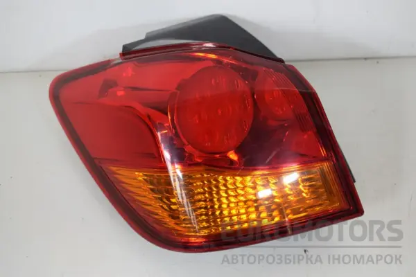 Левый задний фонарь Mitsubishi ASX 2010 8330A689 it-16082 Дизель euromotors.com.ua