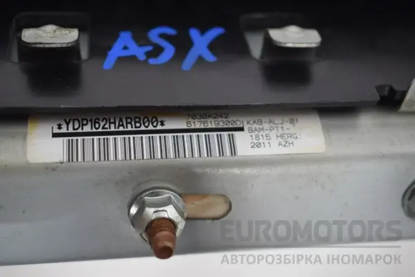 Нижня подушка безпеки (колінна) Mitsubishi ASX 2010 7030A242 it-16091 Дизель - 3