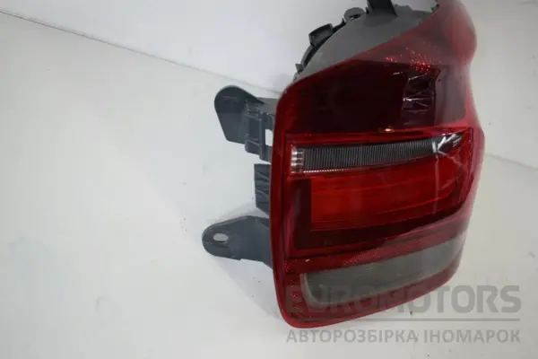 Правый задний фонарь BMW 1 2.0tdi (F20) 2010 63217270096 it-16175 Дизель - 2