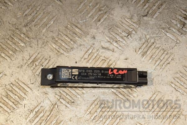 Усилитель антенны Seat Leon 2013 5F9035225B 430482 euromotors.com.ua