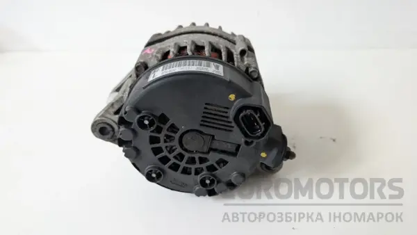 Генератор 13,5 В 150 А Kia Sportage 2.0crdi 2010-2015 37300-2F100 it-13174 Дизель - 2