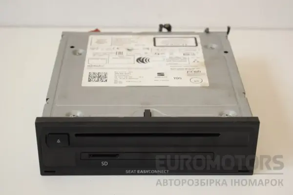 Блок керування автомобільною магнітолою CD/DVD/GPS/навігатором Seat Leon 2.0 TDI 2013 5F0035824C it-16298 Дизель euromotors.com.ua