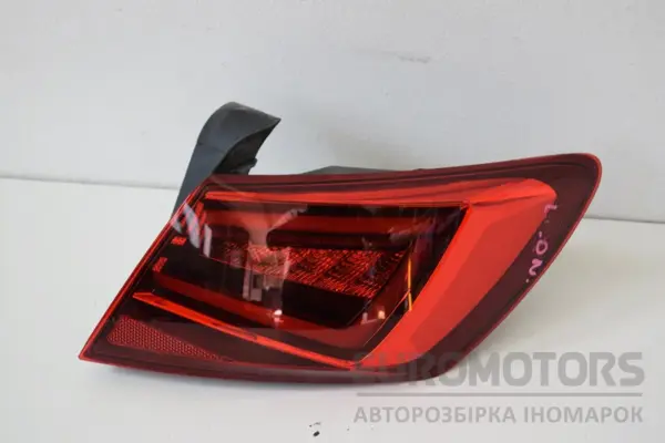 Правий світлодіодний задній ліхтар Seat Leon 2.0 TDI 2013 5F0945208F it-16307 Дизель euromotors.com.ua