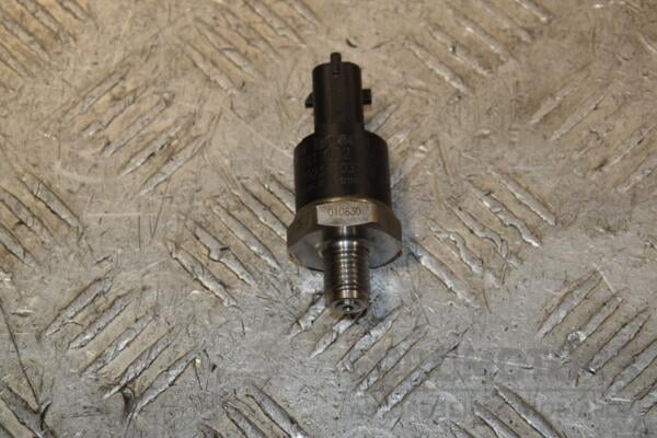 Датчик давления топлива в рейке Renault Master 2.5dCi 1998-2010 0281002405 431021 euromotors.com.ua