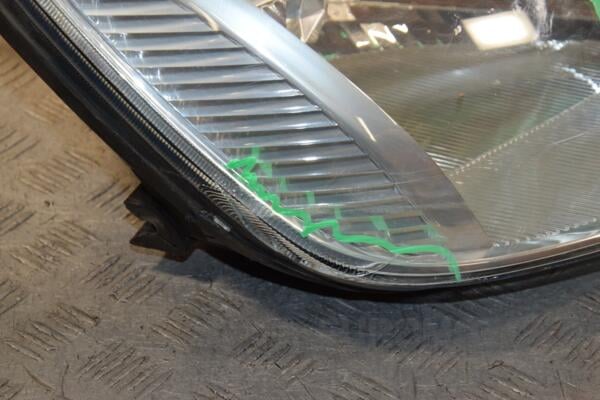 Фара права -06 (дефект) Ford Fiesta 2002-2008 2S6X13W029AJ 432041 - 2