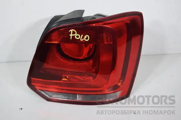 Правый светодиодный задний фонарь VW Polo 1.0 2009-2016 6R0945096A it-16352 Бензин euromotors.com.ua