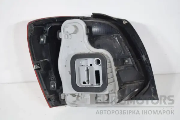Правый светодиодный задний фонарь VW Polo 1.0 2009-2016 6R0945096A it-16352 Бензин - 2