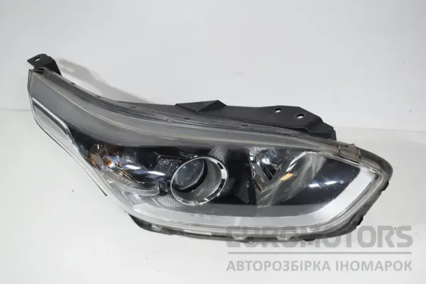 Права ксенонова фара Kia Ceed 2018 92102J050 it-16355 Бензин euromotors.com.ua