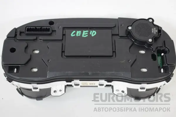 Панель приладів Kia Ceed 2018 94003J7190 it-16393 Бензин - 4