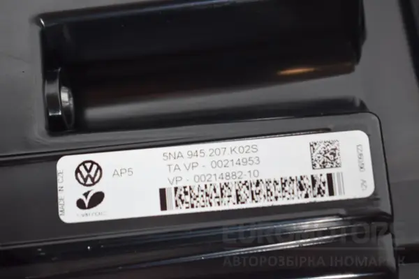 Левый задний светодиодный фонарь 20- VW Tiguan 2.0 TDI 2016 5NA945207K it-16455 Дизель - 6