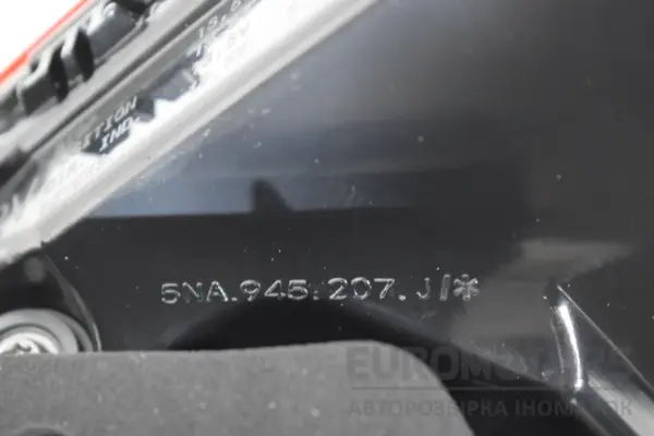 Левый задний светодиодный фонарь 20- VW Tiguan 2.0 TDI 2016 5NA945207K it-16455 Дизель - 8