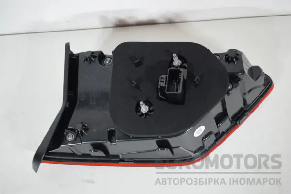 Праве внутрішнє світлодіодне підсвічування 20- VW Tiguan 2.0 TDI 2016 5NA945308H it-16456 Дизель - 4