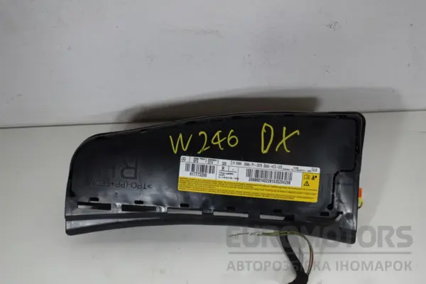 Подушка безопасности правого сиденья Mercedes B-class 1.6 (W246) 2012 617773200 it-16491 Бензин euromotors.com.ua