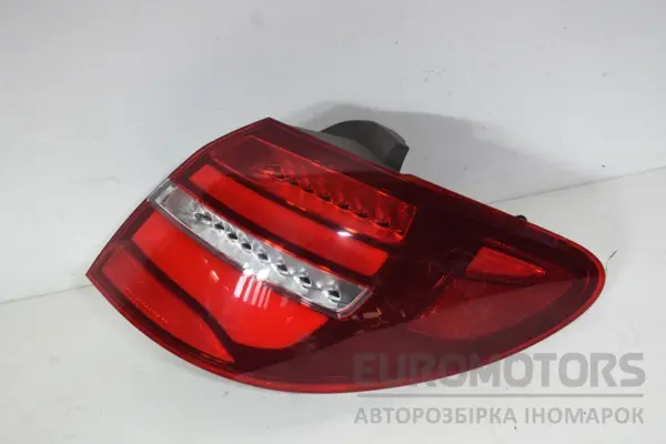 Правый светодиодный задний фонарь 14- Mercedes B-class 1.6 (W246) 2012 A2469068800 it-16524 Бензин euromotors.com.ua