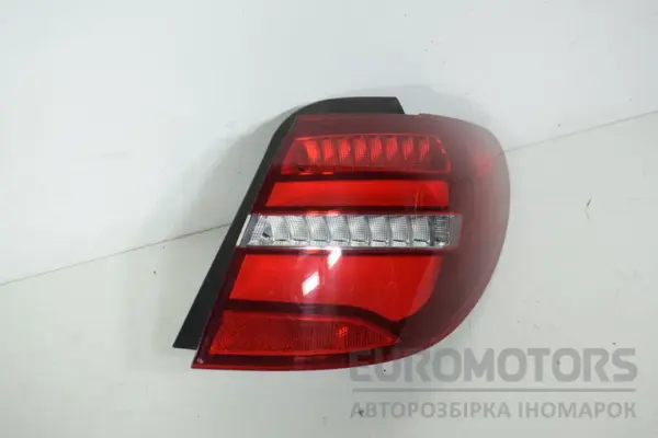 Правый светодиодный задний фонарь 14- Mercedes B-class 1.6 (W246) 2012 A2469068800 it-16524 Бензин - 2