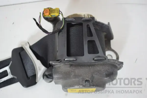 Задній правий ремінь безпеки Mercedes C-class 2.0 (W205) 2014-2021 A2058600685 it-16530 Дизель - 2
