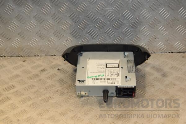 Магнітола штатна (дефект) Fiat Fiorino 2008 7355361100 435279 - 2