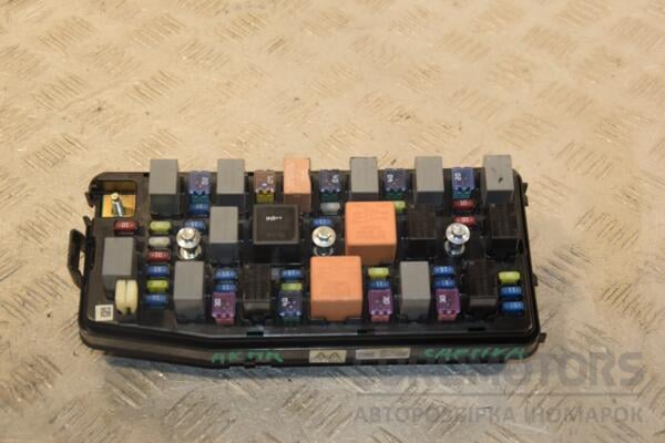 Блок предохранителей Chevrolet Captiva 2006-2011 435294 euromotors.com.ua
