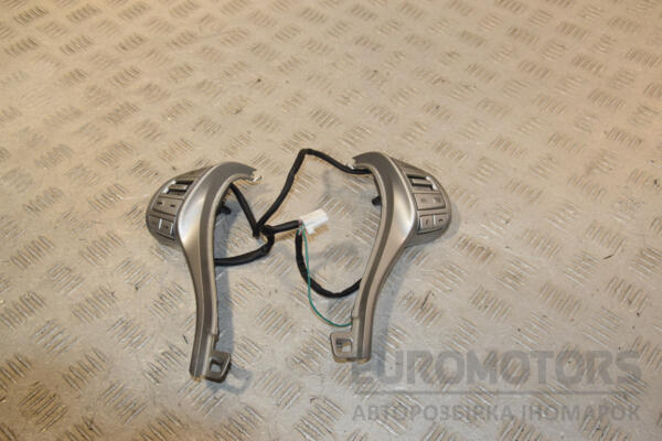 Кнопки керма Nissan Pulsar 2014 436642 euromotors.com.ua