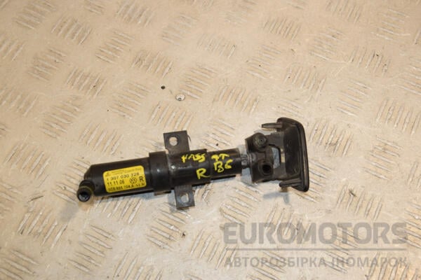 Форсунка омивача фари права VW Passat (B6) 2005-2010 3C0955104A 436648 euromotors.com.ua