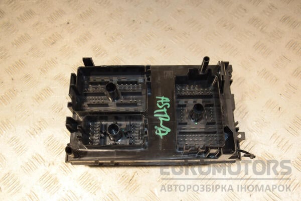 Блок предохранителей Opel Astra (J) 2009-2015 13368644 436965 - 2