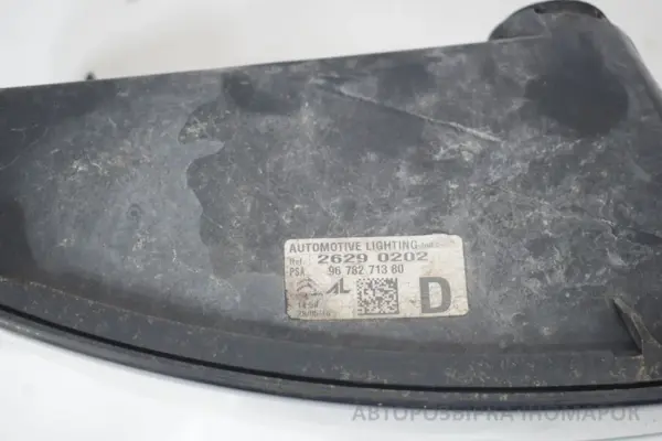 Правый светодиодный задний фонарь Citroen C4 Picasso 2.0hdi euro-6 2014-2018 9678271380 it-16618 Дизель - 3