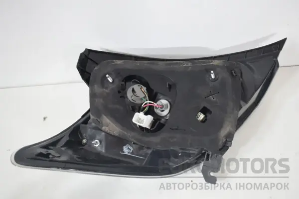 Правий світлодіодний задній ліхтар Toyota Yaris 2011 815510D390 it-16632 Бензин - 2