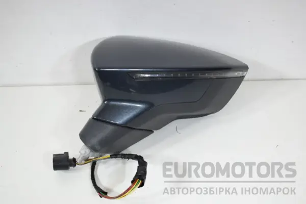 Левое зеркало 8 контактов Seat Leon 2.0 TDI 2013 it-16650 Дизель euromotors.com.ua