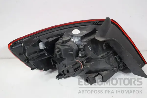 Правий задній ліхтар Audi A3 2.0 TDI (8V) 2013-2020 2SD01283802 it-16654 Дизель - 2