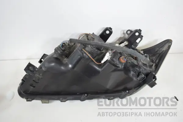 Правая ксеноновая фара 10- Toyota Rav 4 2.2tdi 2006-2013 8113042500 it-16659 Дизель - 3