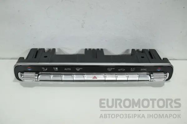 Блок управления кондиционером Mercedes B-class 1.5 DCI (W247) 2019 A2479055902 it-16726 Дизель euromotors.com.ua