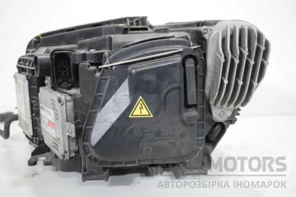 Права ксенонова фара Audi Q5 2.0 TDI (8R) 2008-2017 8R0941006C it-16744 Дизель - 8