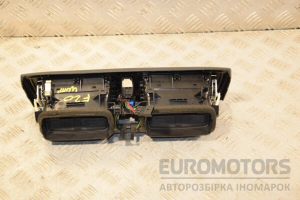 Дефлектор воздушный центральный BMW 1 (F20) 2010 9207116 437096 - 2