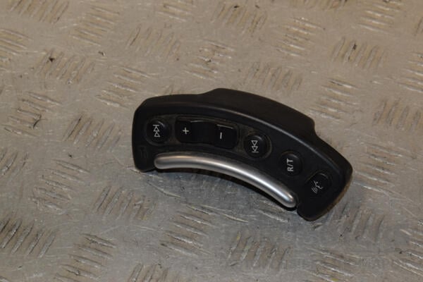 Кнопки керма праві Land Rover Range Rover (III) 2002-2012 6901282 437110 euromotors.com.ua
